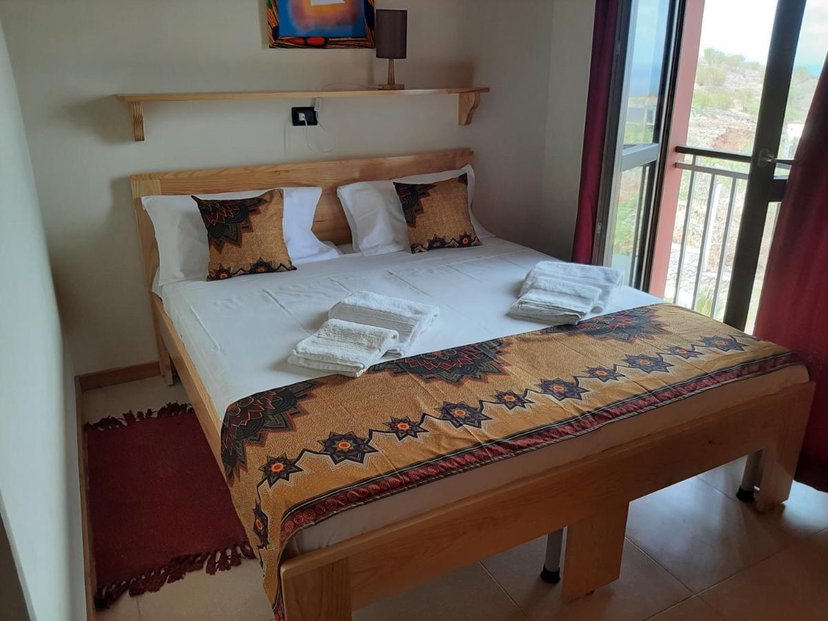 Pensione Casa Da Amizade B&B Pedra Badejo  Eksteriør bilde